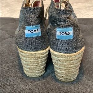 Toms wedged espadrille lace up shoes-jean material